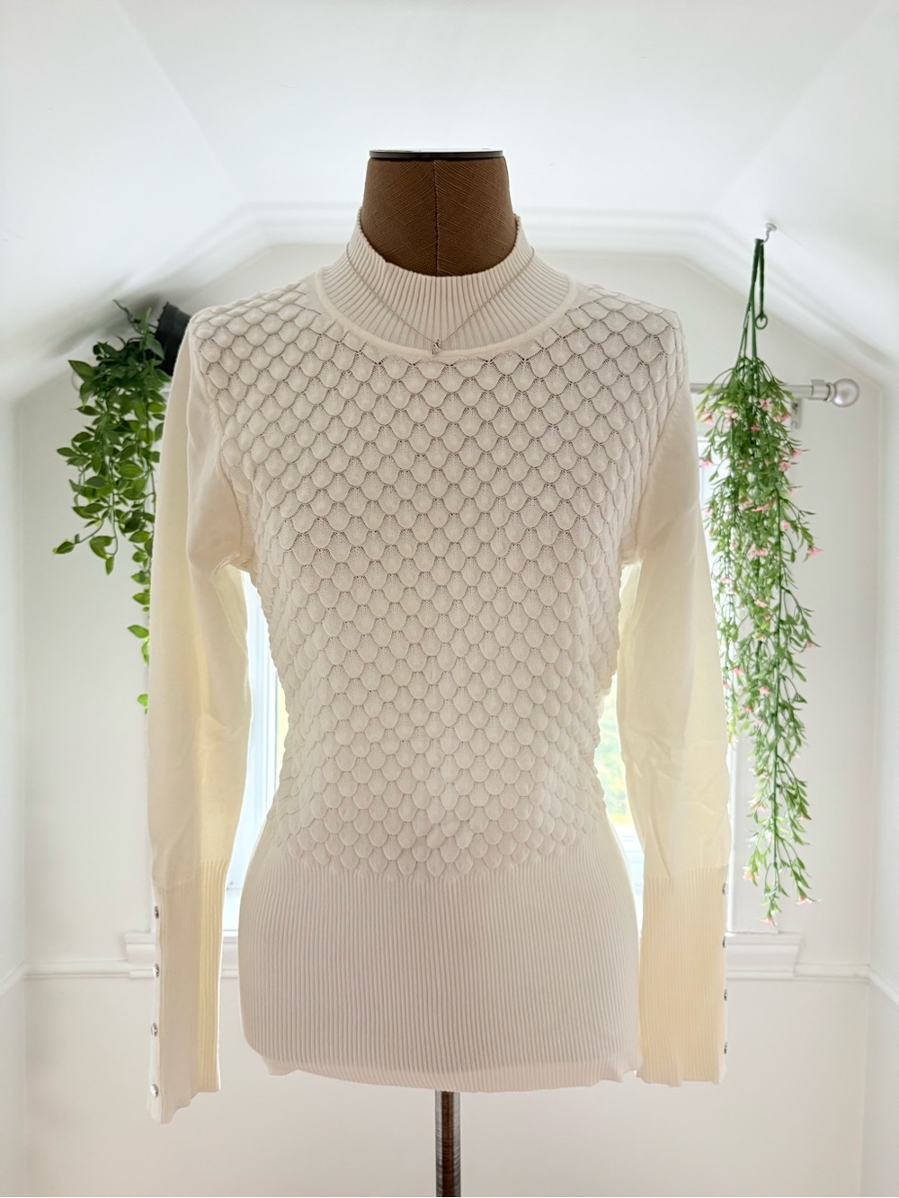 MARBLE Cream Scallop Knit Turtleneck Sweater